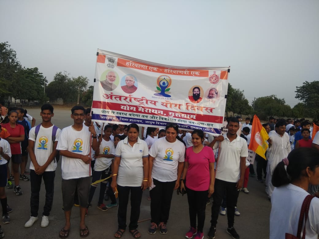 ACCOLADES FOR Brahm Dutt Blue Bells Public School, SECTOR 10, GURUGRAM IN  YOGA MARATHON TO MARK INTERNATIONAL YOGA DAY CELEBRATION